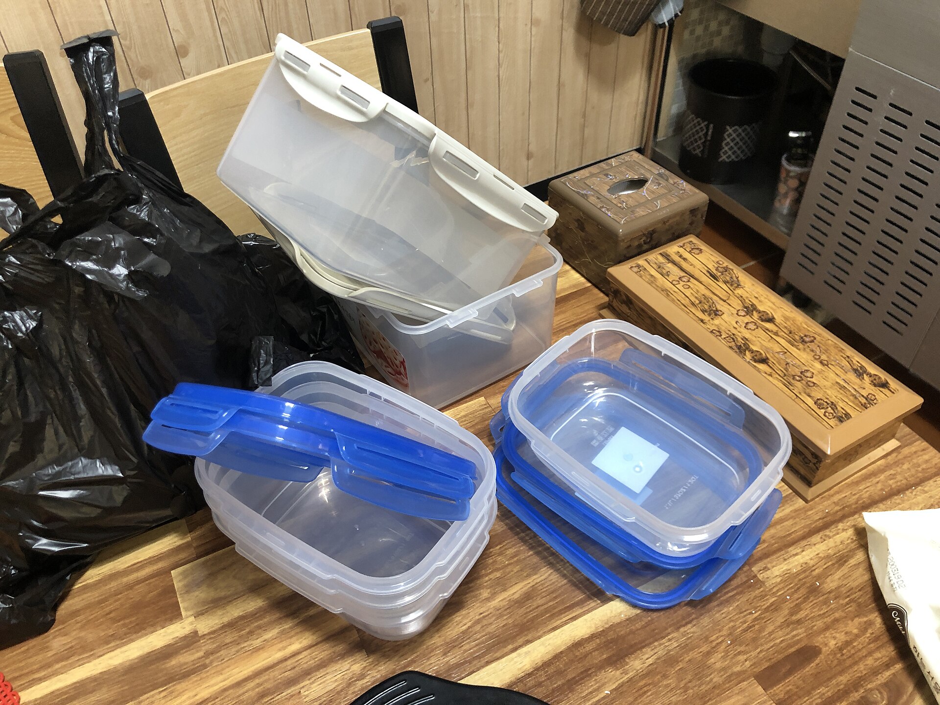 韩国的塑料食品容器