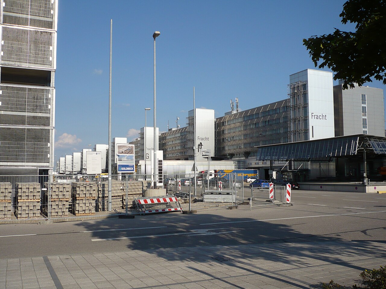 德国慕尼黑机场货运站建筑，2007年机场货运设施资料照片