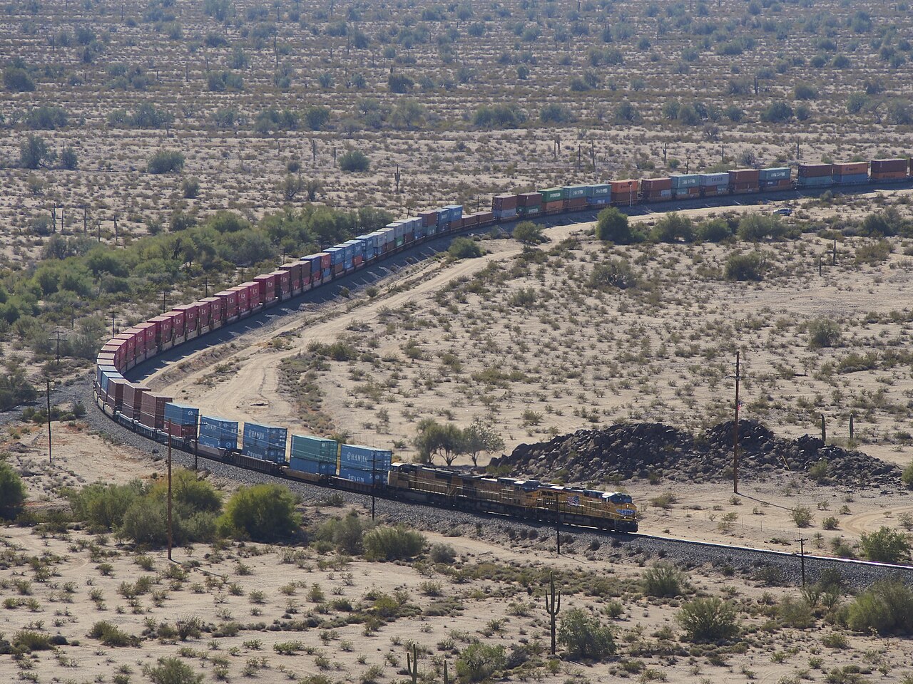 美国Arizona Shawmut的双层集装箱货列,2013年铁路货运资料照片