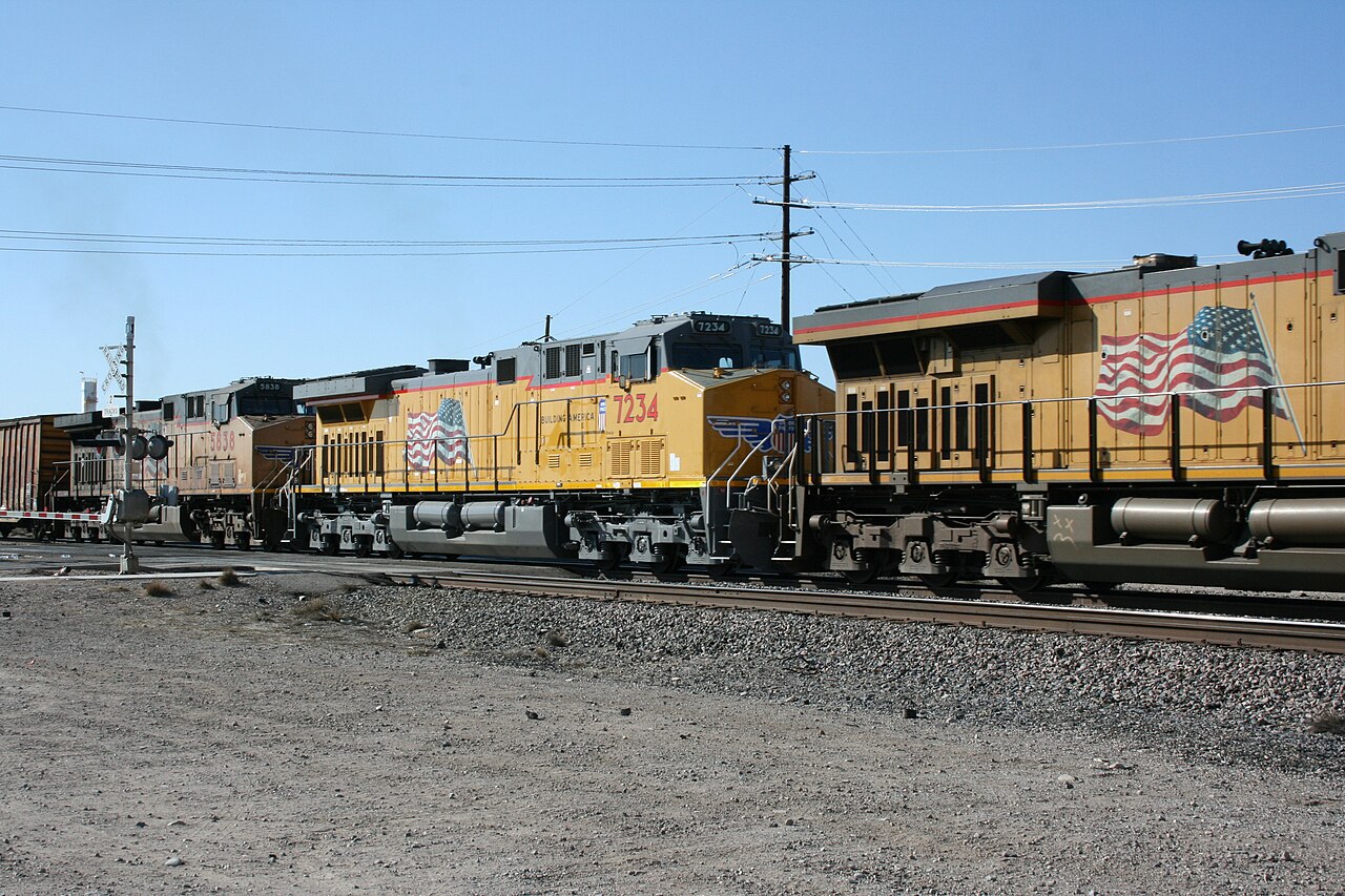 美国Arizona Tucson线路上的Union Pacific货运机车,2020年铁路运营资料照片