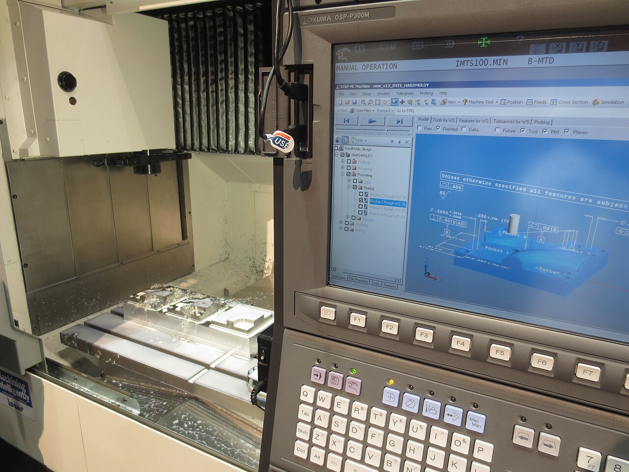 IMTS 2014的Okuma数控加工与STEP-NC演示工位，机械加工资料照片