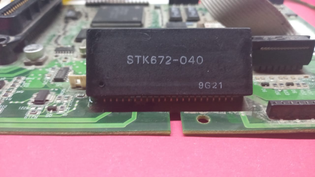STK672-040步进电机控制元件实物，2022年