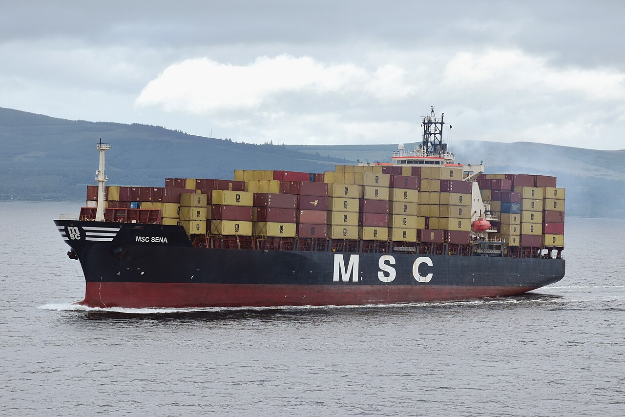 英国River Clyde的MSC Sena集装箱船,2025年