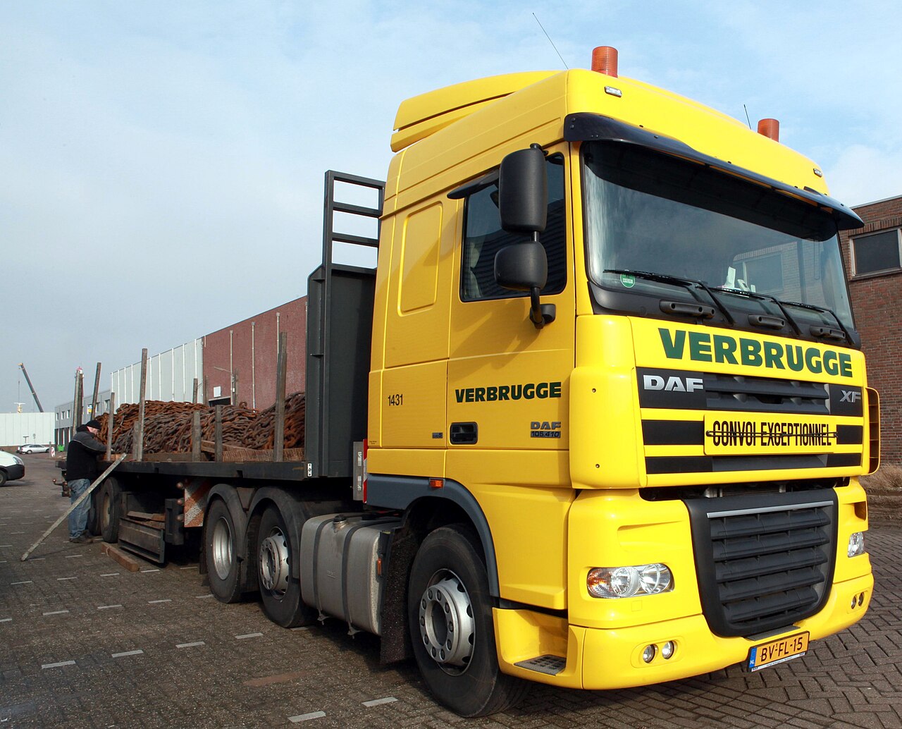 Verbrugge涂装DAF105.410XF及低平板运输组合，2010年来源记录