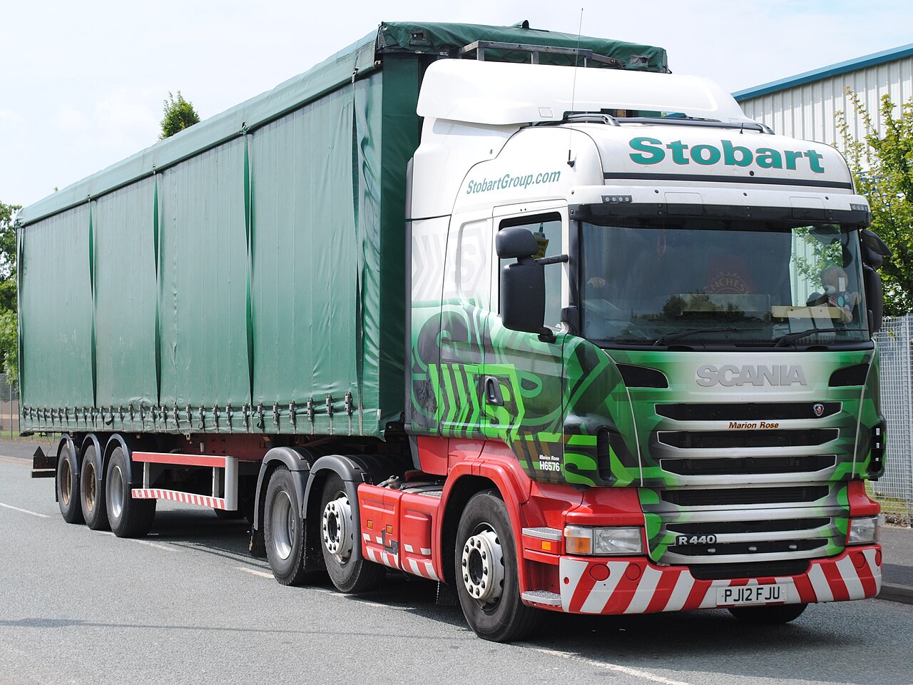 2013年英国Widnes的Eddie Stobart 货运车辆，牌照PJ12FJU
