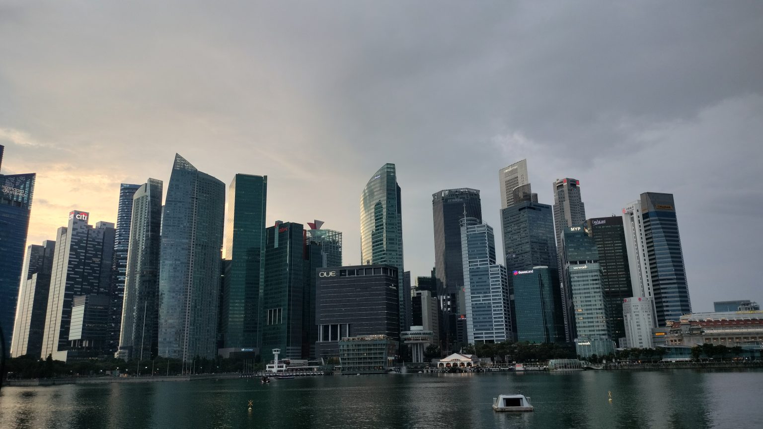 新加坡滨海湾商务建筑群